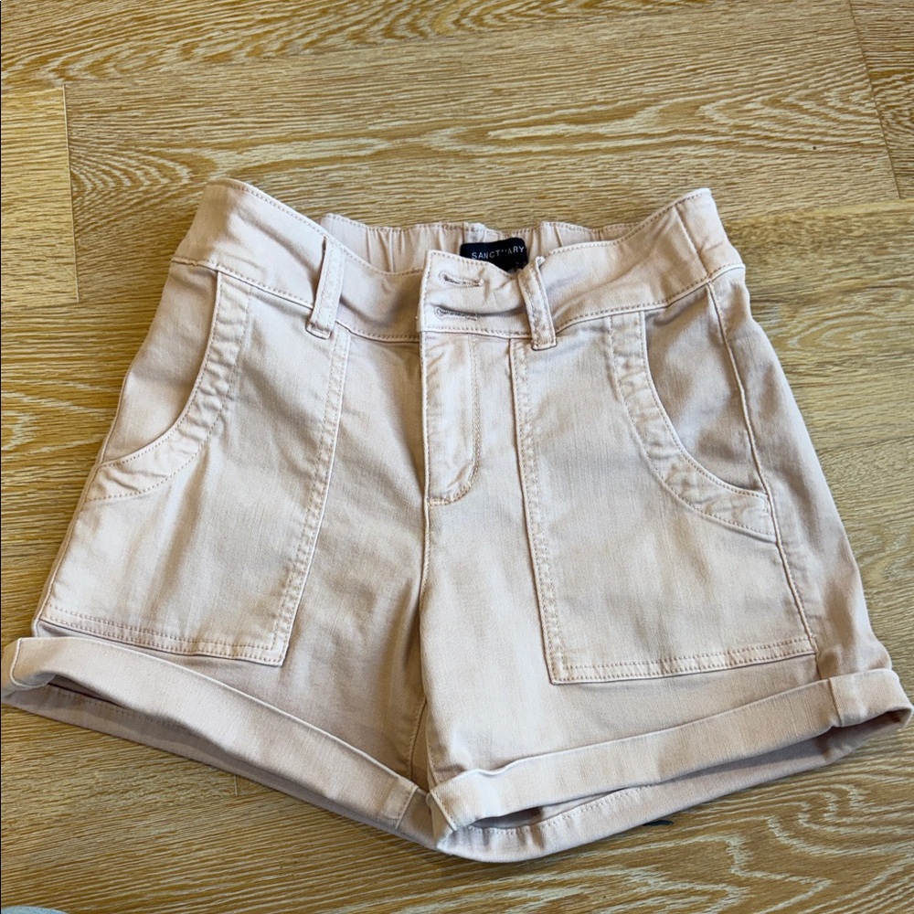 Sanctuary Pale Pink Shorts